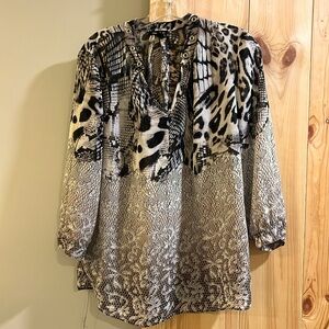 Sami & Jo ladies top size large